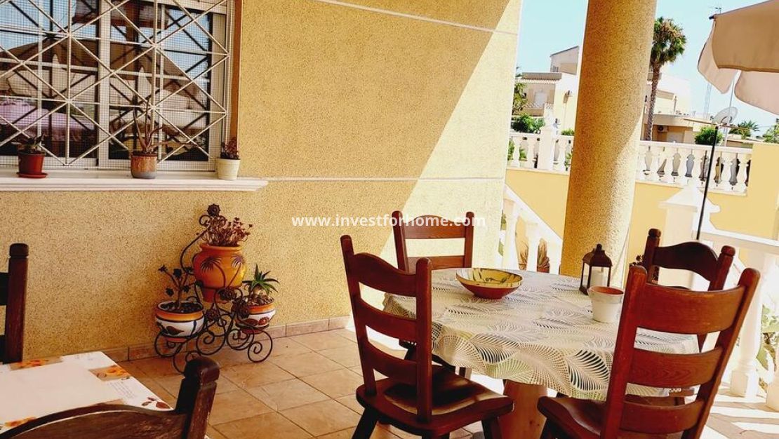 Sale - Villa - Torrevieja - BAÑOS DE EUROPA LAS TORRETAS