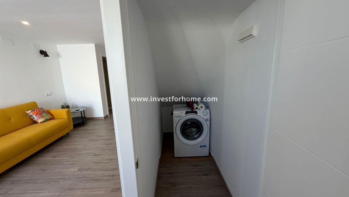 Sale - Villa - Torrevieja - Cabo Cervera