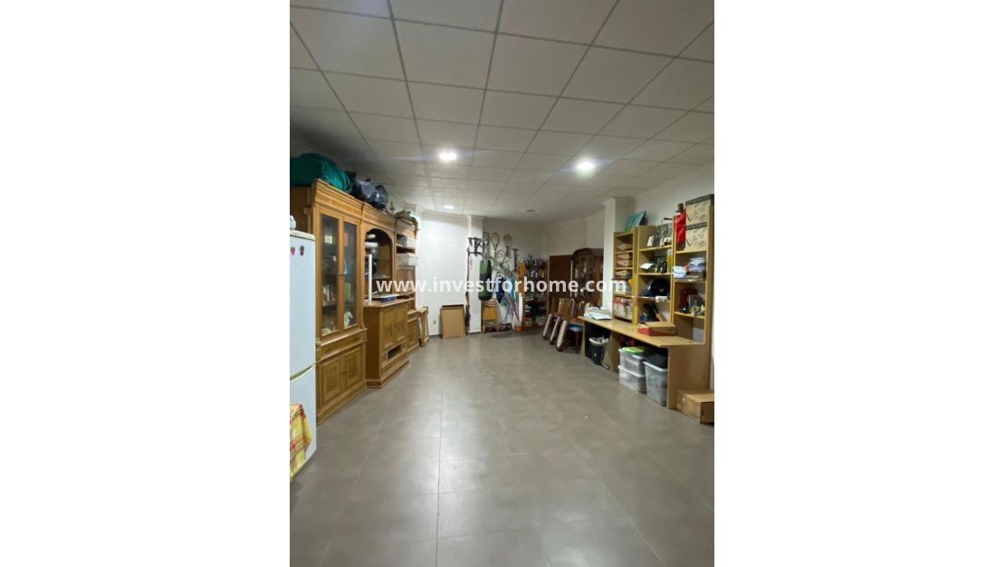 Sale - Villa - Torrevieja - Centro - Muelle Pesquero