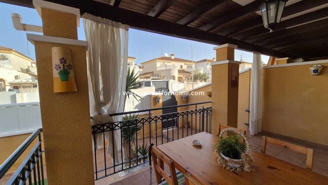 Sale - Villa - Torrevieja - Costa Blanca