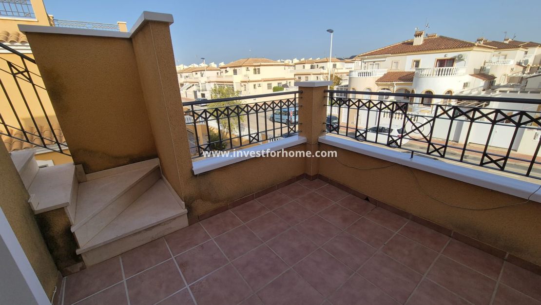 Sale - Villa - Torrevieja - Costa Blanca