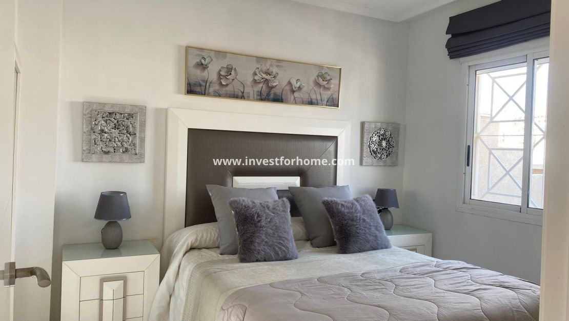 Sale - Villa - Torrevieja - Costa Blanca