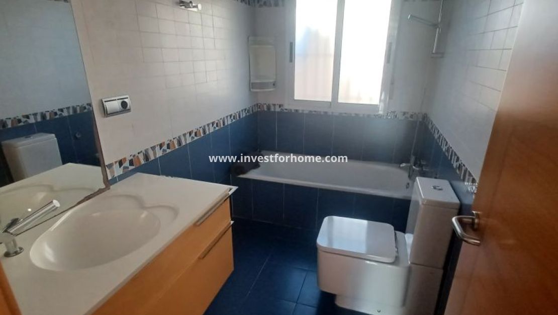 Sale - Villa - Torrevieja - Costa Blanca