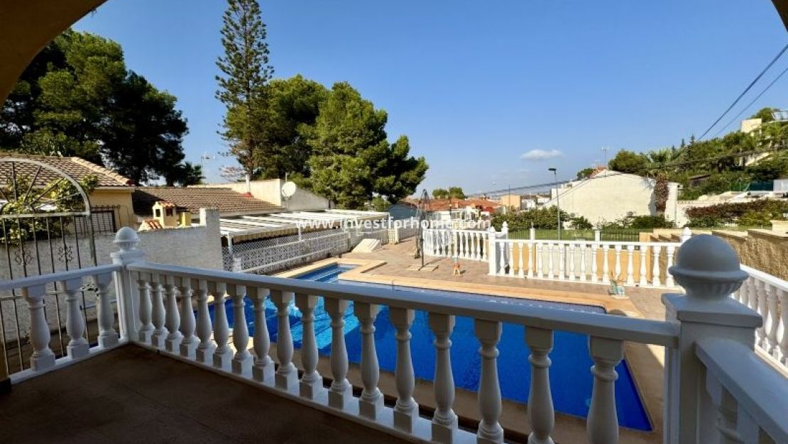 Sale - Villa - Torrevieja - Costa Blanca