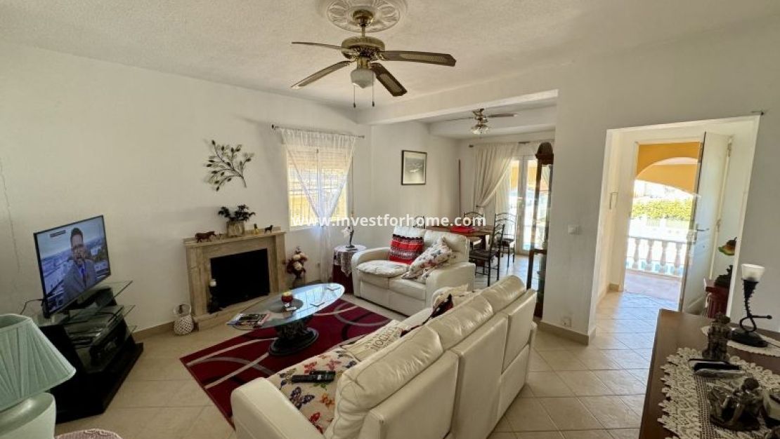 Sale - Villa - Torrevieja - Costa Blanca