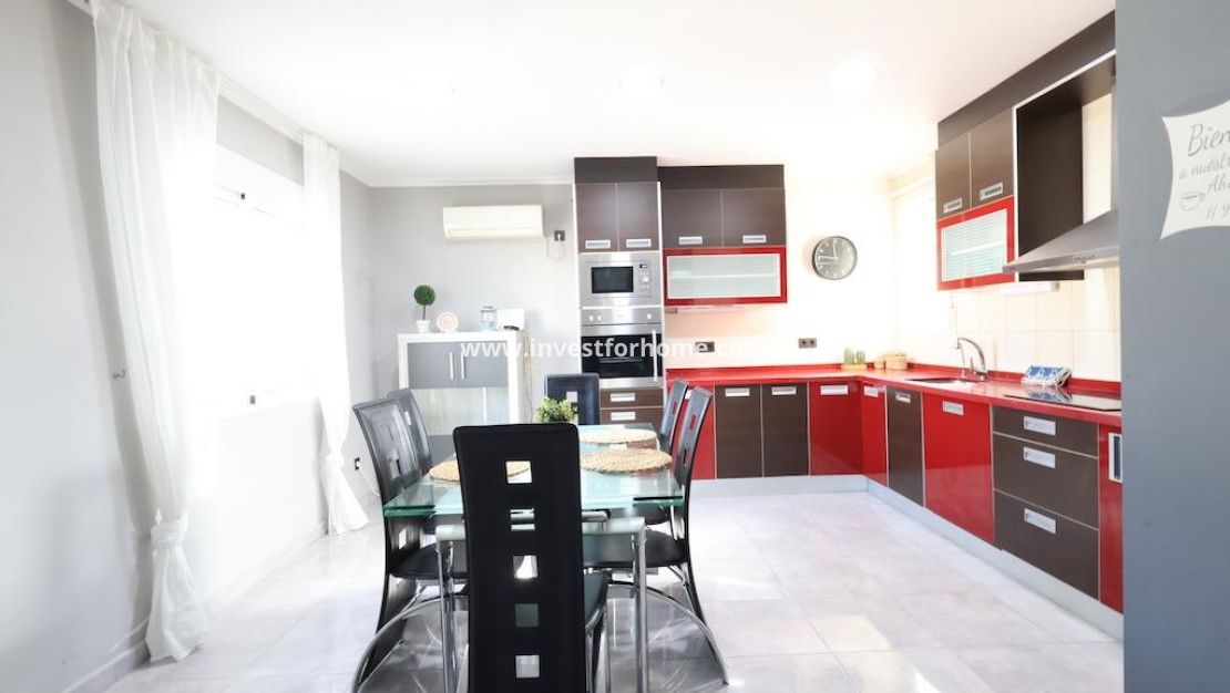 Sale - Villa - Torrevieja - Costa Blanca