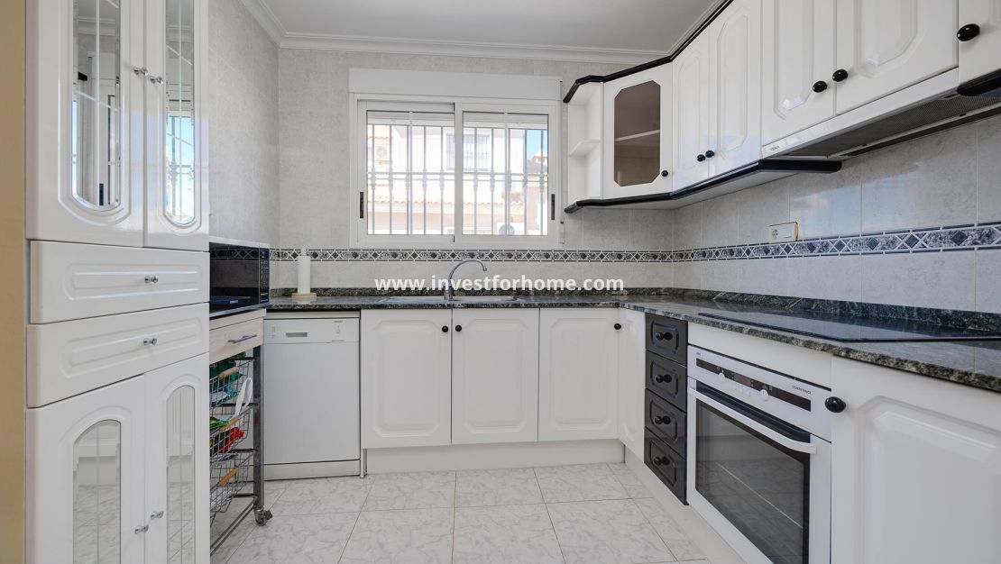 Sale - Villa - Torrevieja - Costa Blanca