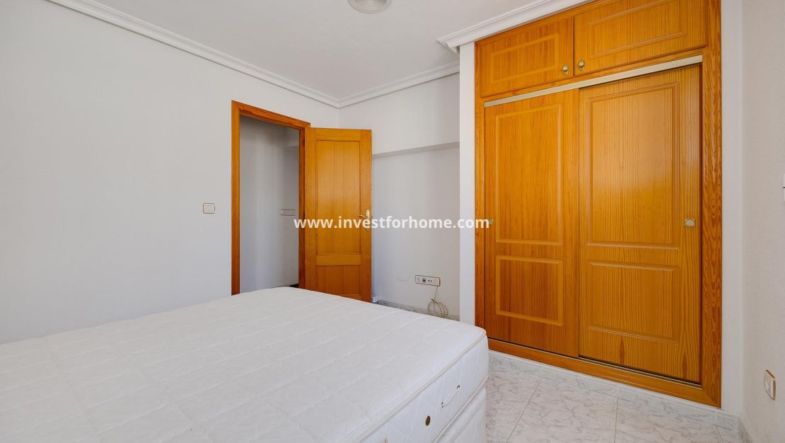 Sale - Villa - Torrevieja - Costa Blanca