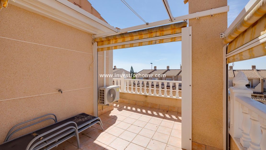 Sale - Villa - Torrevieja - Costa Blanca