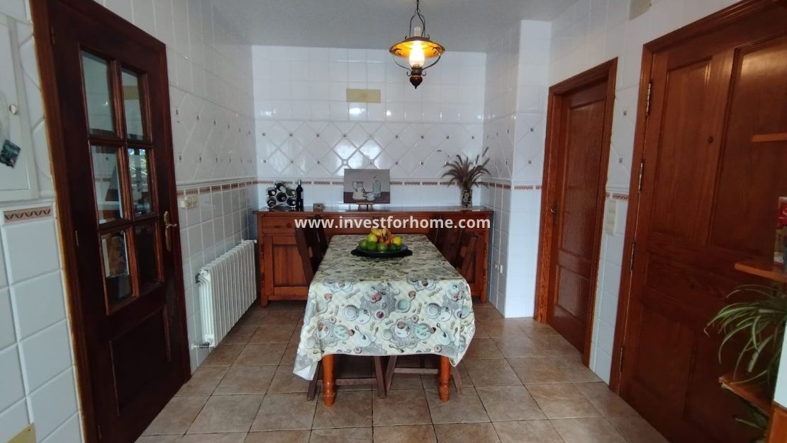 Sale - Villa - Torrevieja - Costa Blanca
