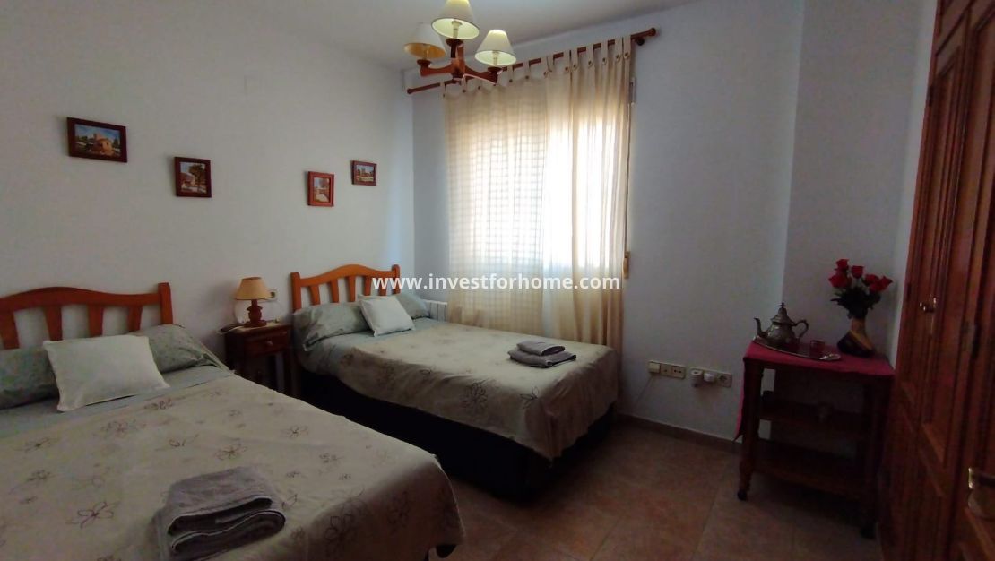 Sale - Villa - Torrevieja - Costa Blanca