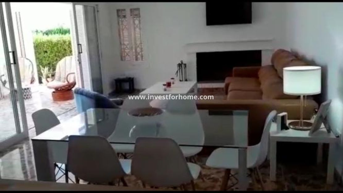 Sale - Villa - Torrevieja - Costa Blanca