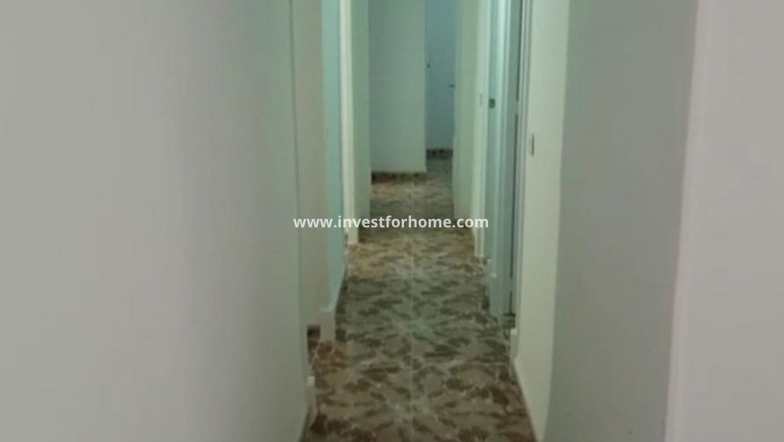 Sale - Villa - Torrevieja - Costa Blanca