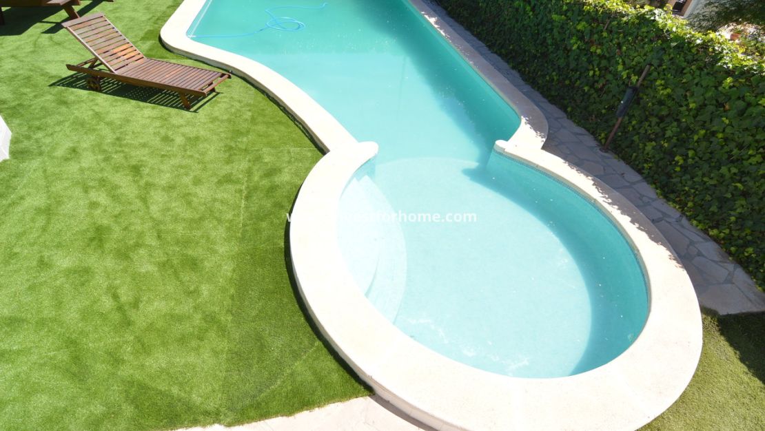 Sale - Villa - Torrevieja - Costa Blanca