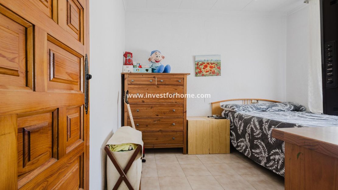 Sale - Villa - Torrevieja - Costa Blanca