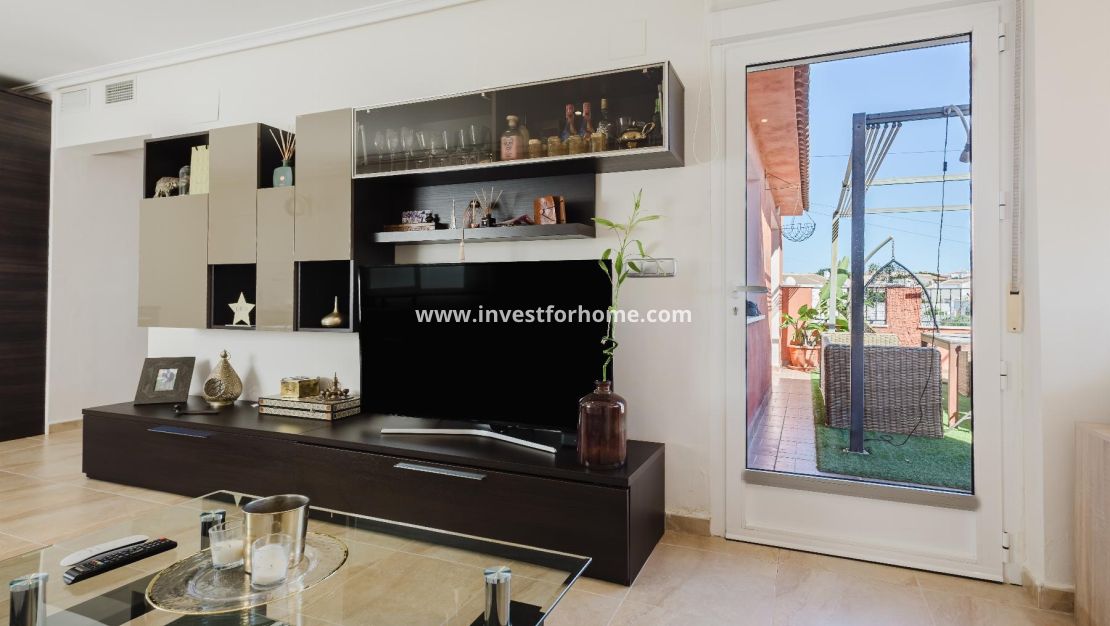 Sale - Villa - Torrevieja - Costa Blanca