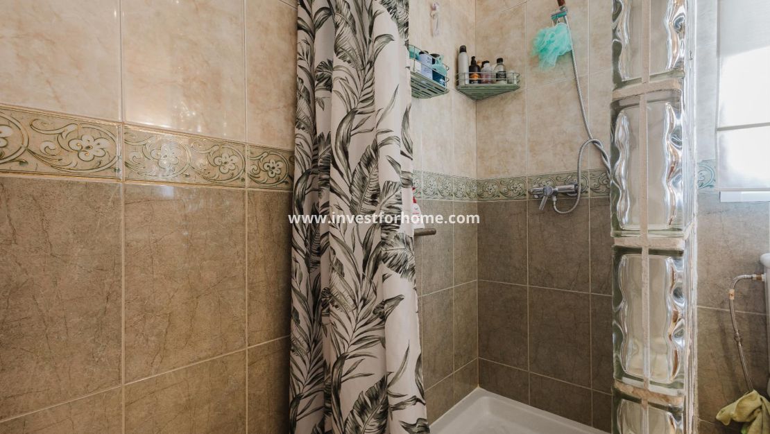 Sale - Villa - Torrevieja - Costa Blanca