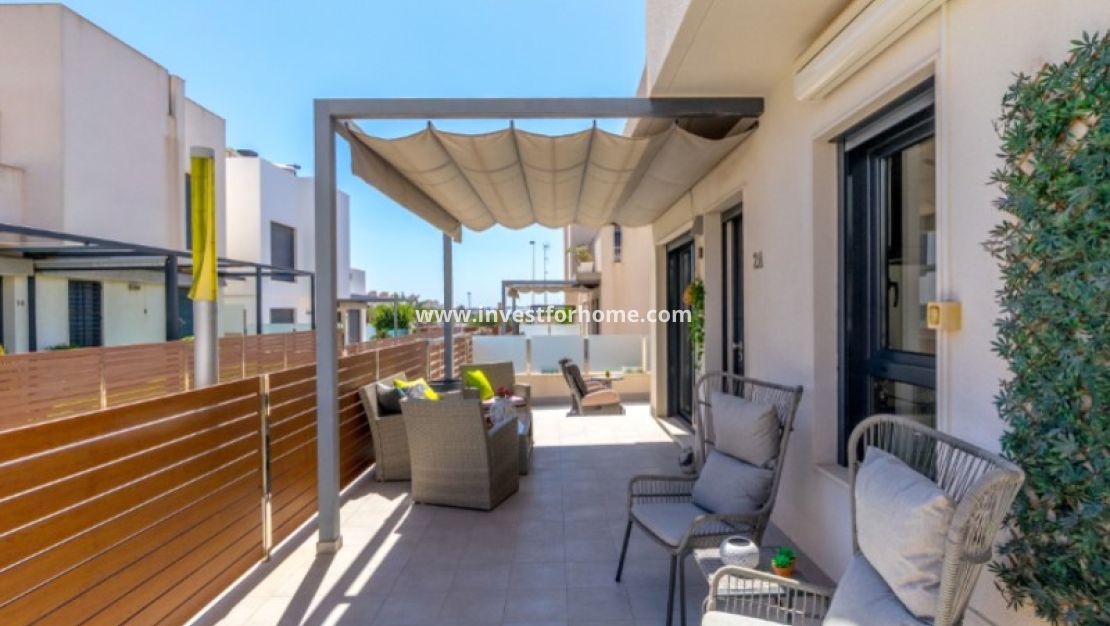 Sale - Villa - Torrevieja - Costa Blanca