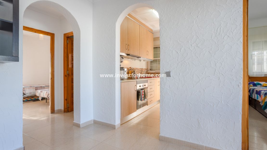 Sale - Villa - Torrevieja - Costa Blanca
