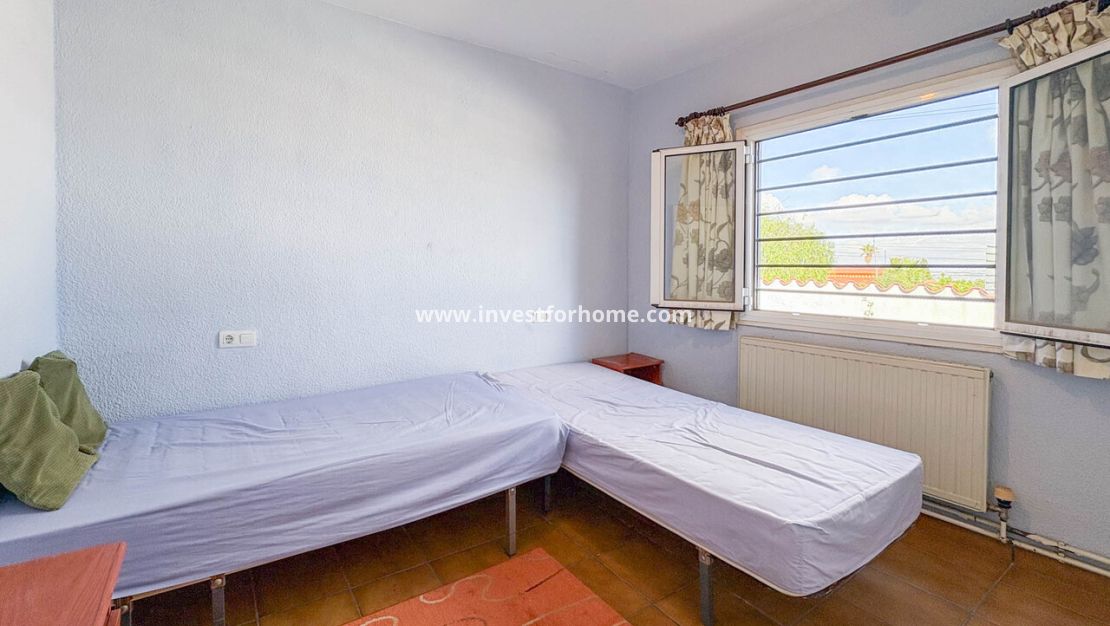 Sale - Villa - Torrevieja - Costa Blanca