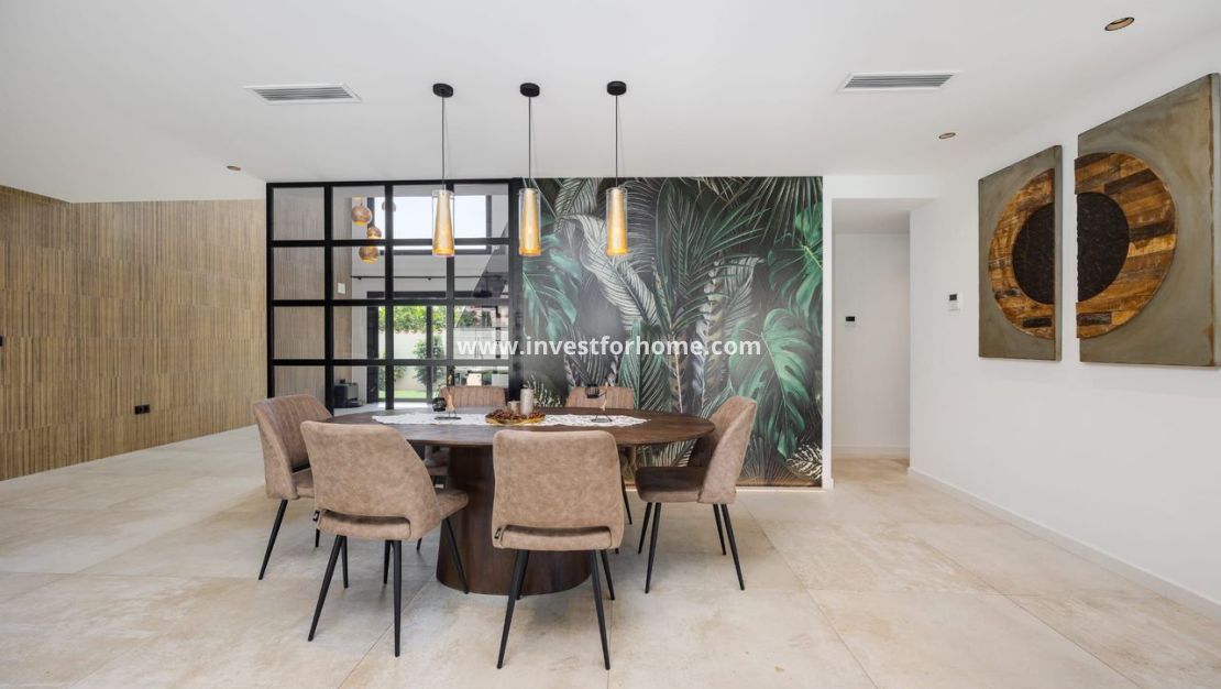 Sale - Villa - Torrevieja - Costa Blanca