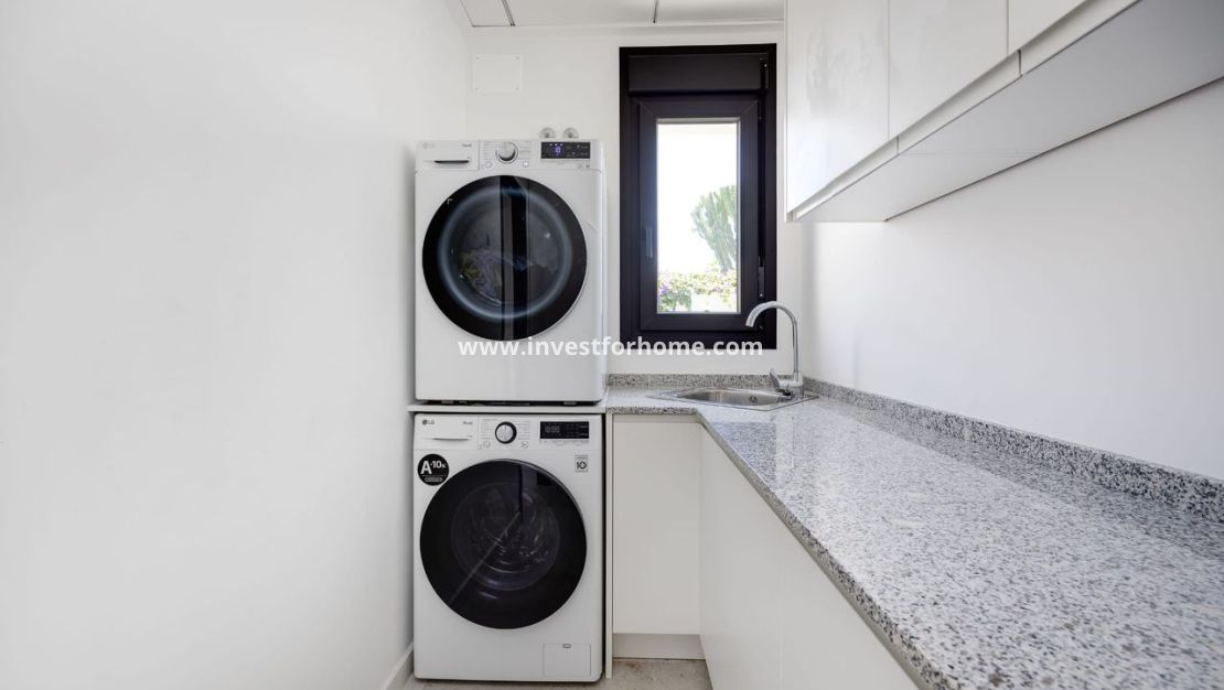 Sale - Villa - Torrevieja - Costa Blanca