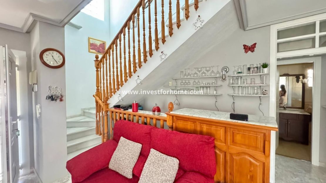 Sale - Villa - Torrevieja - Costa Blanca