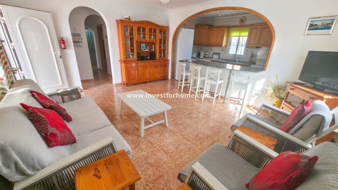 Sale - Villa - Torrevieja - Costa Blanca