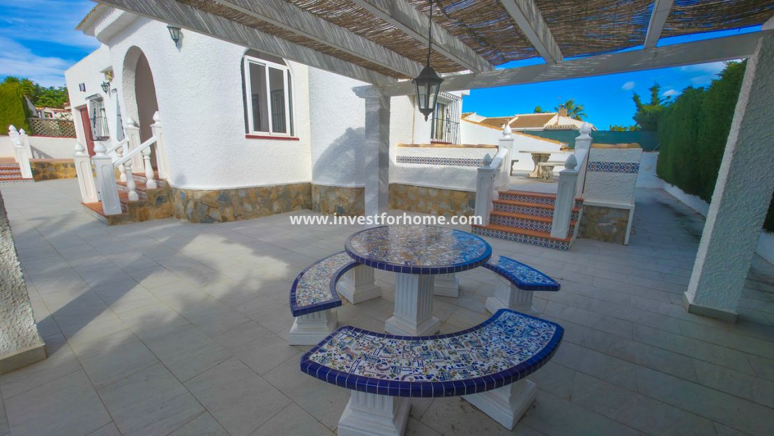 Sale - Villa - Torrevieja - Costa Blanca