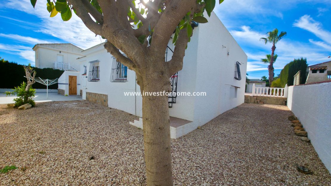 Sale - Villa - Torrevieja - Costa Blanca