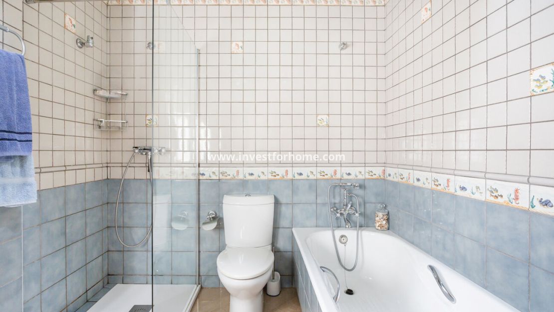 Sale - Villa - Torrevieja - Costa Blanca