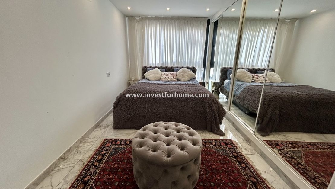 Sale - Villa - Torrevieja - Costa Blanca