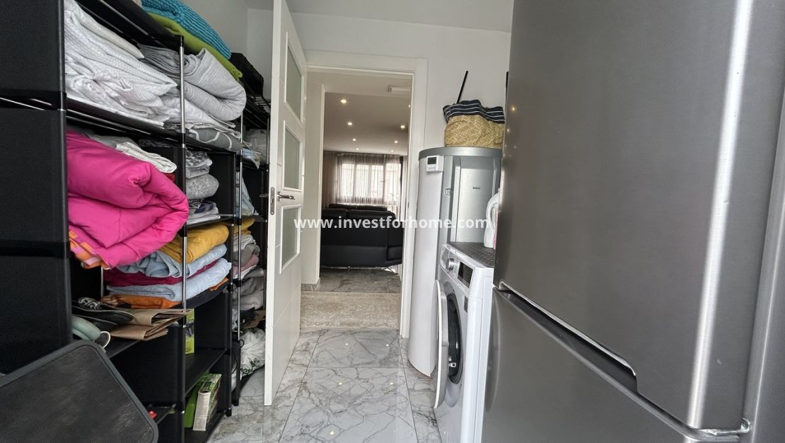 Sale - Villa - Torrevieja - Costa Blanca