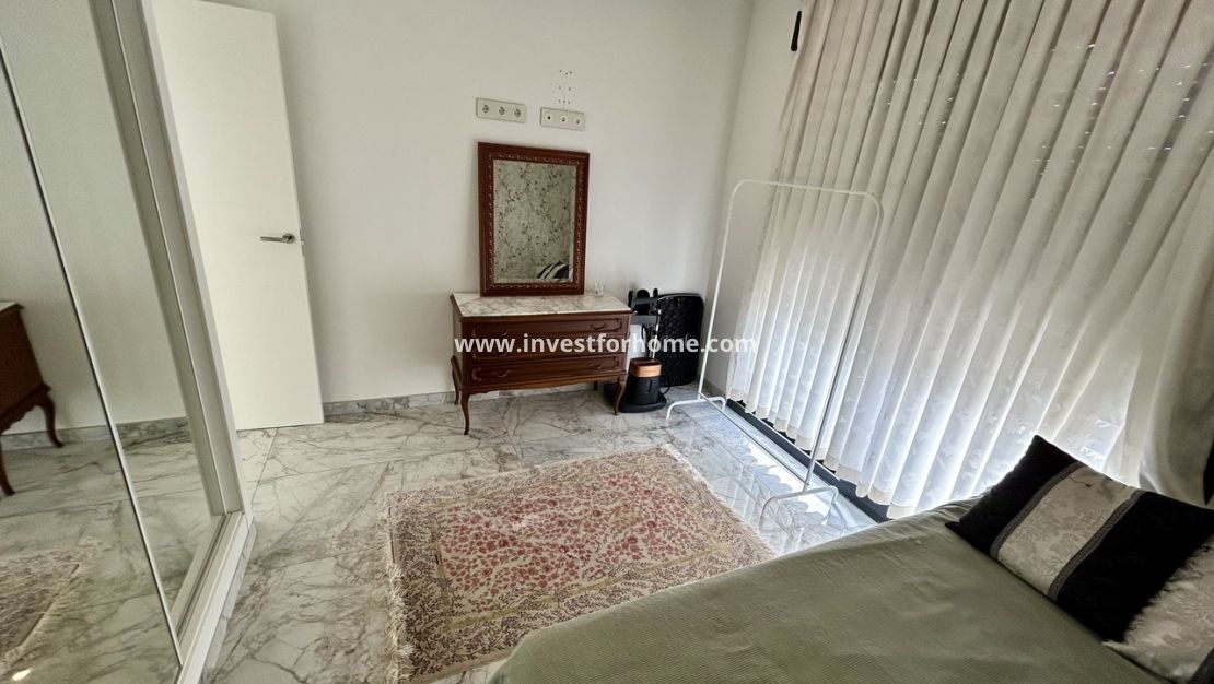 Sale - Villa - Torrevieja - Costa Blanca