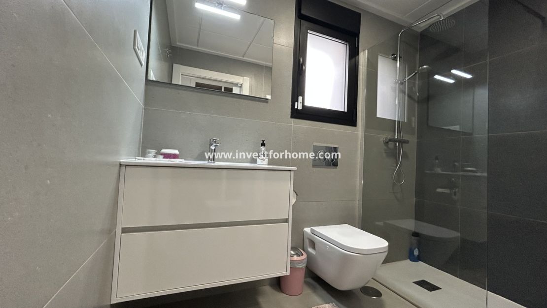 Sale - Villa - Torrevieja - Costa Blanca