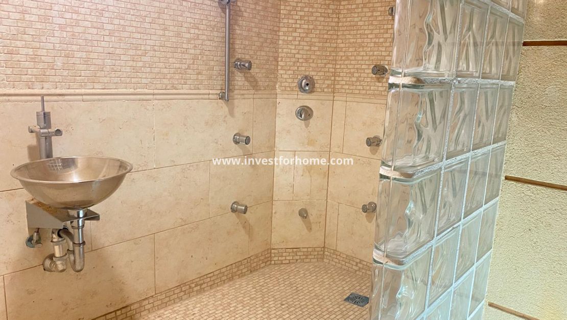 Sale - Villa - Torrevieja - Costa Blanca