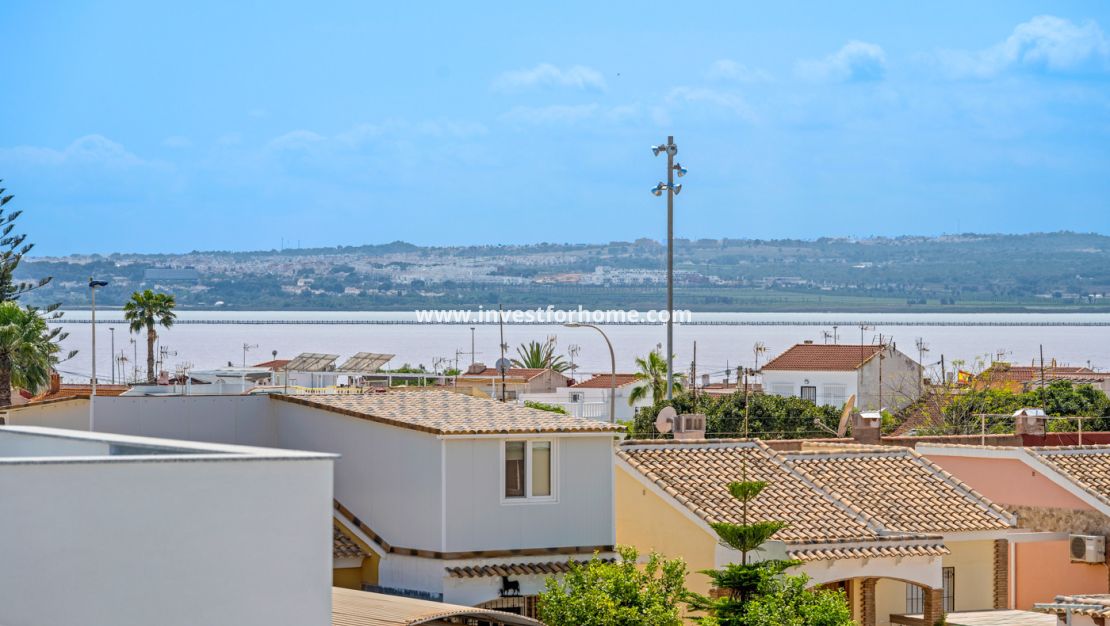 Sale - Villa - Torrevieja - Costa Blanca