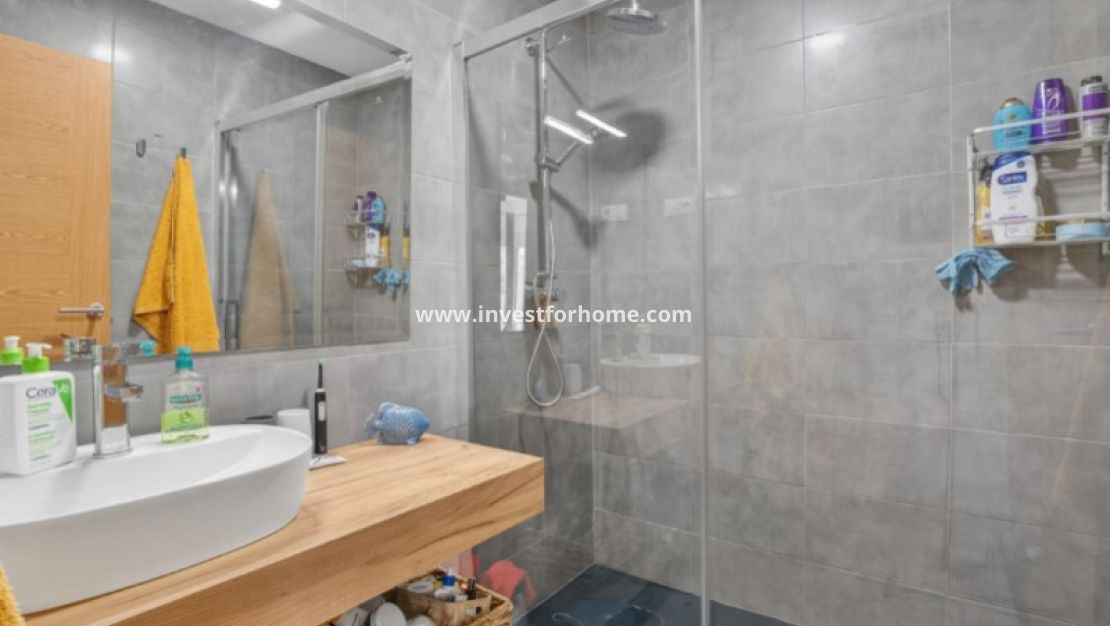 Sale - Villa - Torrevieja - Costa Blanca