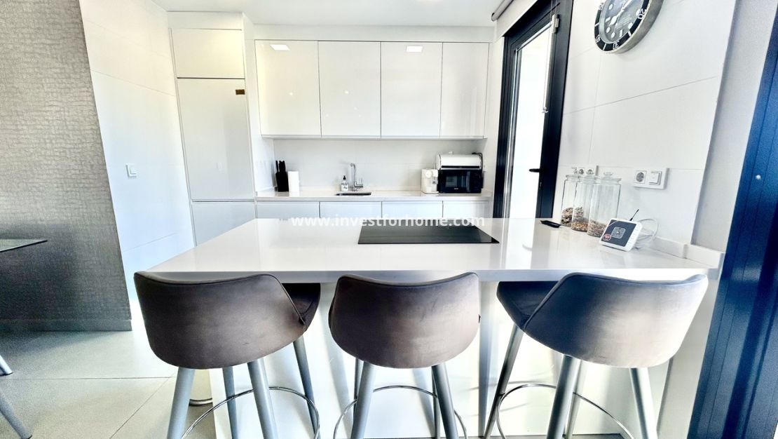 Sale - Villa - Torrevieja - Costa Blanca