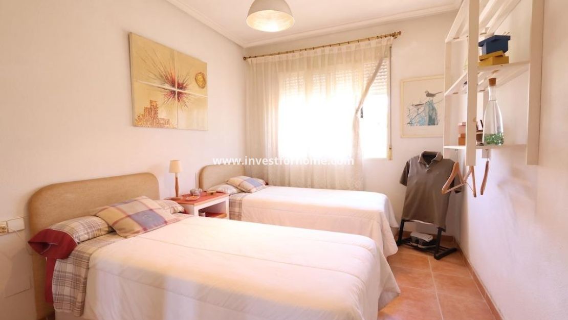 Sale - Villa - Torrevieja - Costa Blanca