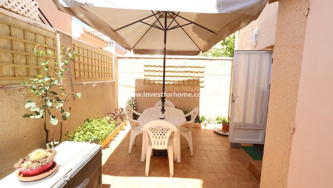 Sale - Villa - Torrevieja - Costa Blanca