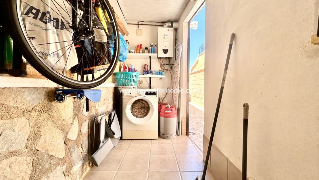 Sale - Villa - Torrevieja - Costa Blanca
