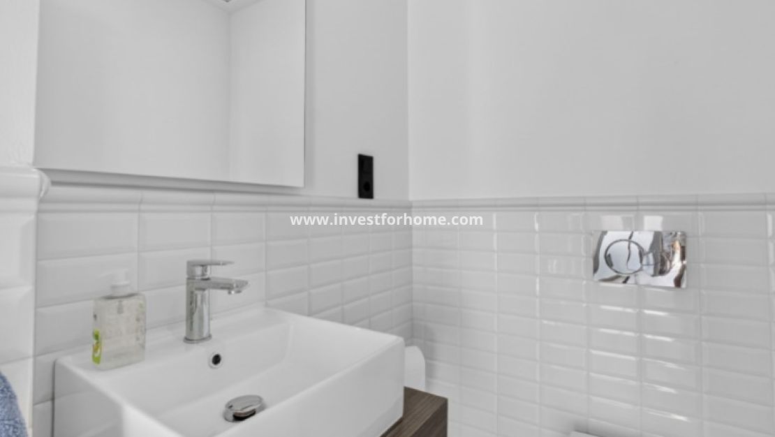 Sale - Villa - Torrevieja - Costa Blanca
