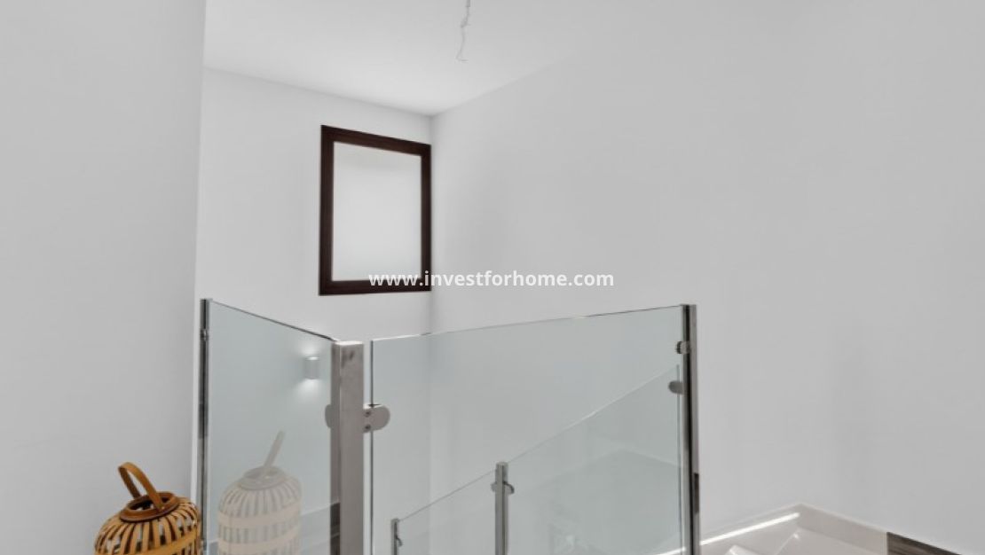 Sale - Villa - Torrevieja - Costa Blanca