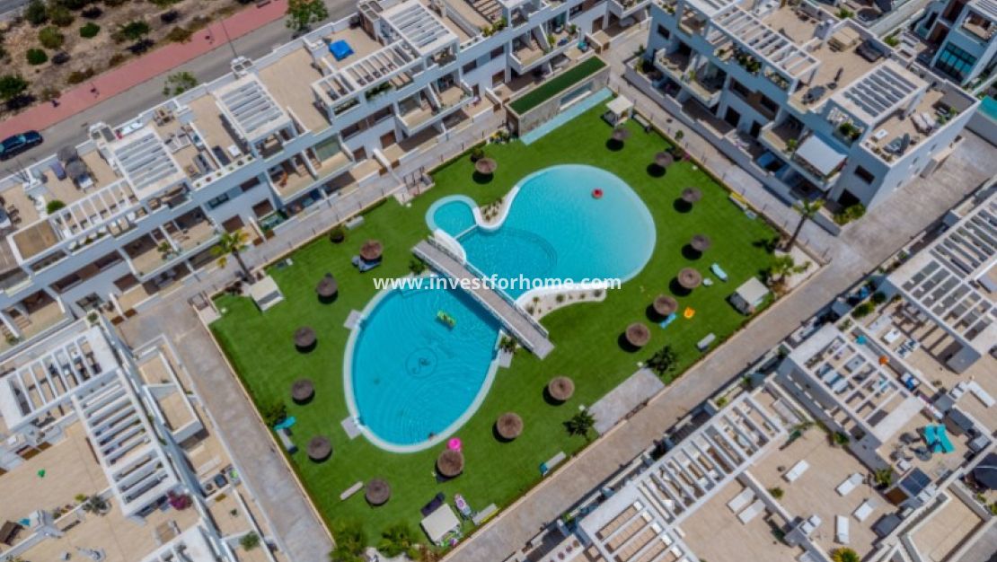 Sale - Villa - Torrevieja - Costa Blanca