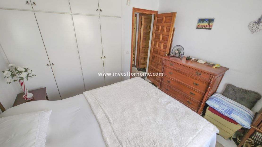 Sale - Villa - Torrevieja - Costa Blanca