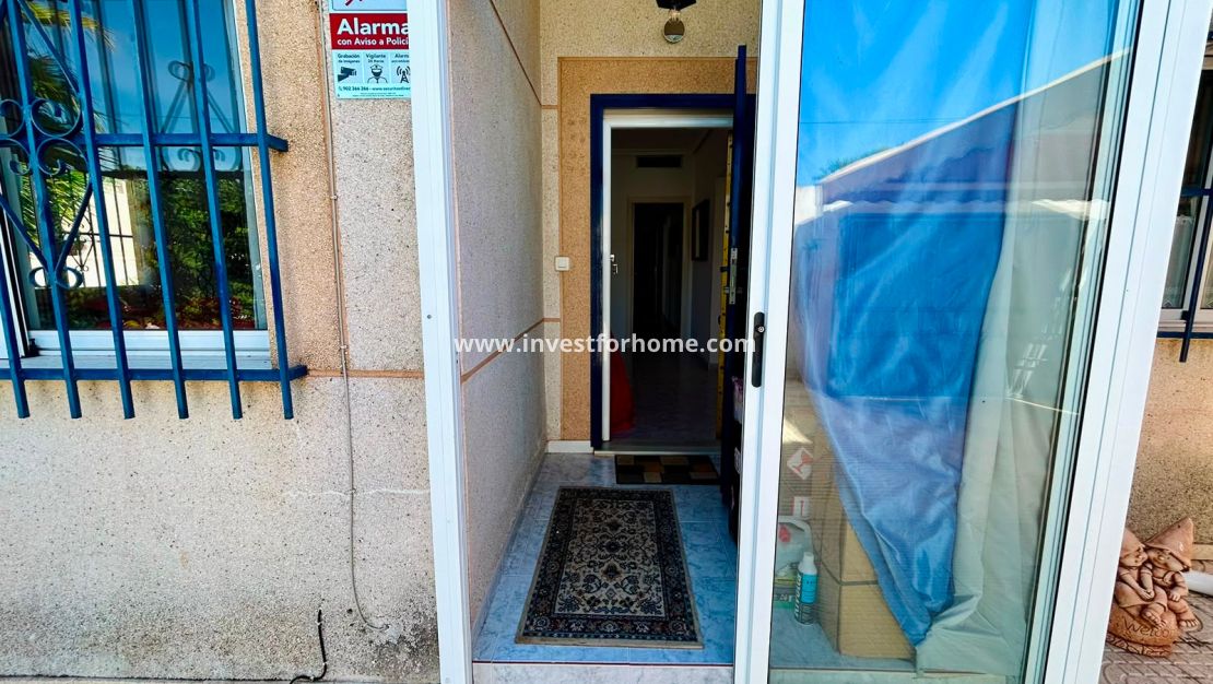 Sale - Villa - Torrevieja - Costa Blanca