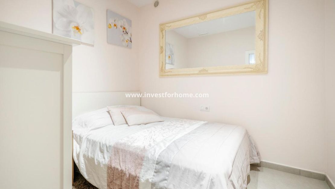 Sale - Villa - Torrevieja - Costa Blanca