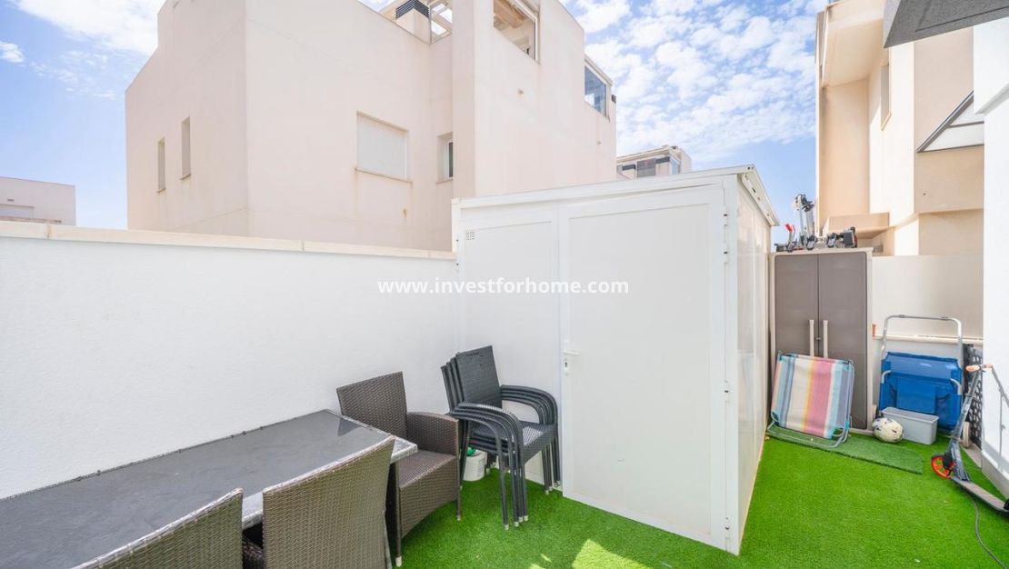 Sale - Villa - Torrevieja - Costa Blanca