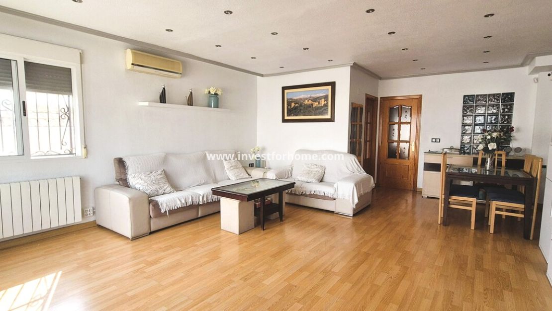 Sale - Villa - Torrevieja - Costa Blanca